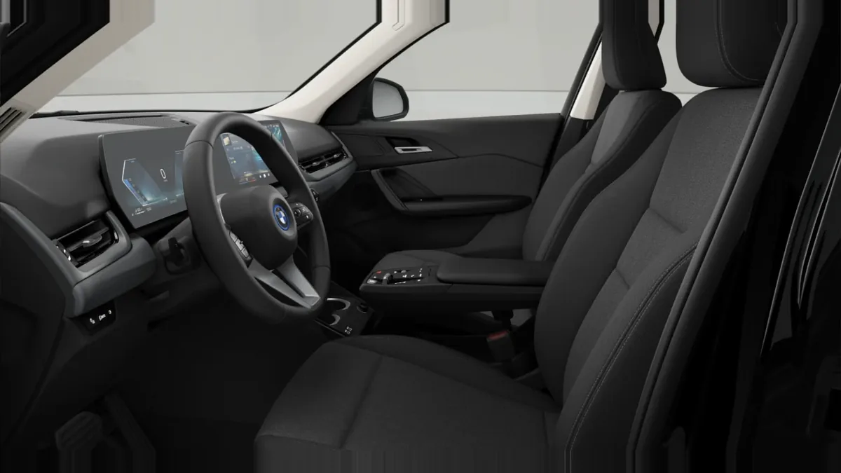 BMW X1 xDrive25e 180kW, híbrido enchufable, en renting — Interior