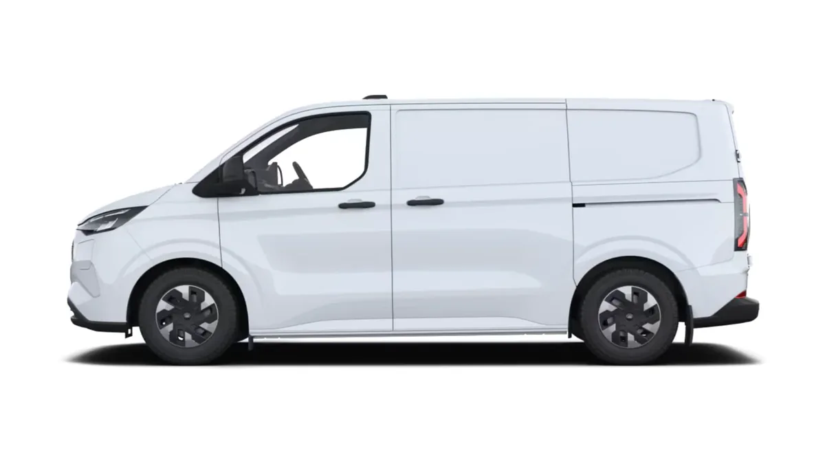 Ford TRANSIT CUSTOM Van BEV 83kWh 100kW 320 L1 Trend, 100% eléctrico, en renting — Lateral