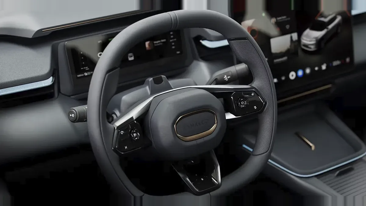 Lynk & Co 08 1.5 PHEV Core, híbrido enchufable, en renting — Delantera