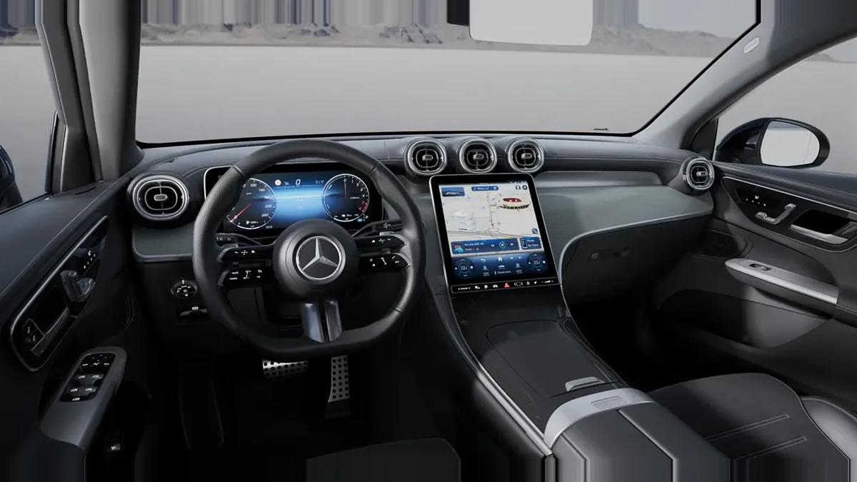 Mercedes-Benz GLC Coupé 300 de 4MATIC QS, híbrido enchufable, en renting — Delantera