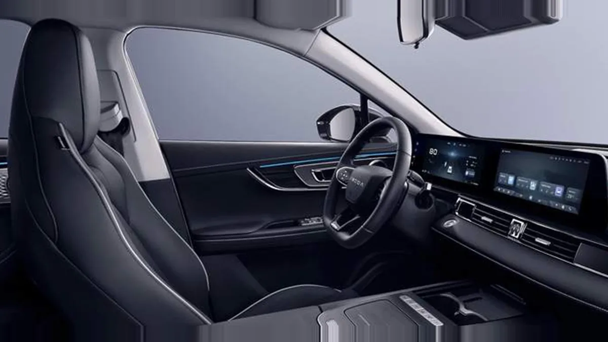 Omoda 5 EV 61kWh Pure 155kW, 100% eléctrico, en renting — Trasera